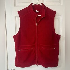 Valentine’s Day red ❤️Style & Co cuddly vest zip up